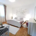 And With Parking Space - 6767 Makarska