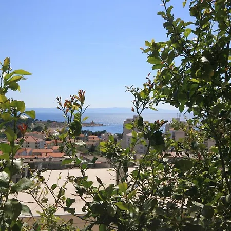 And With Parking Space - 6767 Guest house Makarska